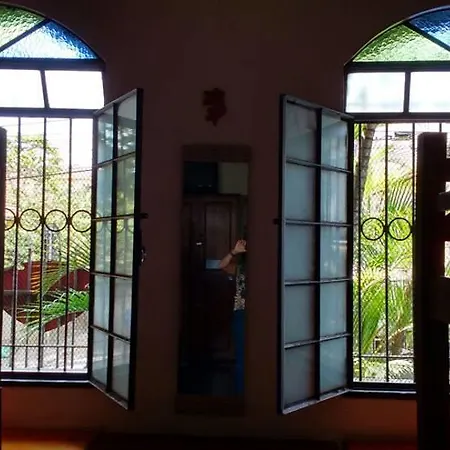 Chale Mineiro Hostel&Pousada-3